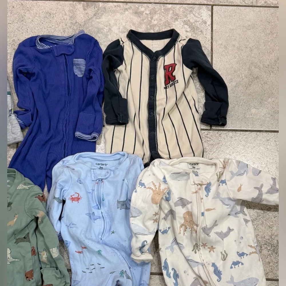 Lot of 3 month Carter’s sleepers